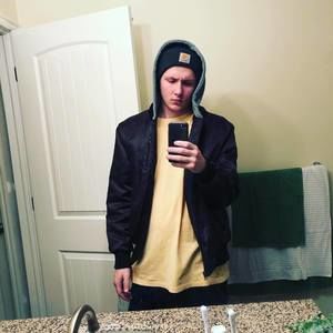 Meet your Posher, Brady